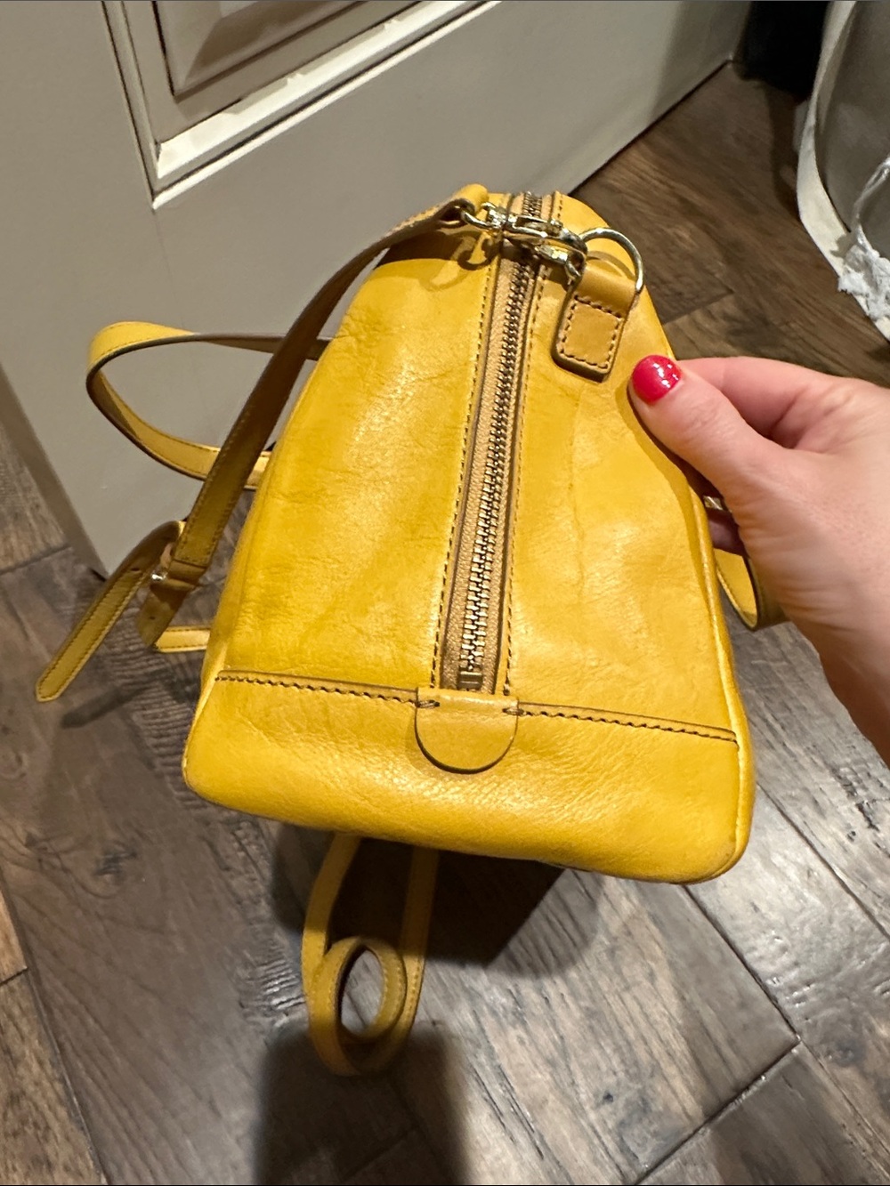 Fossil Yellow Leather Double-Handle Sydney Satchel - Picture 3 of 8